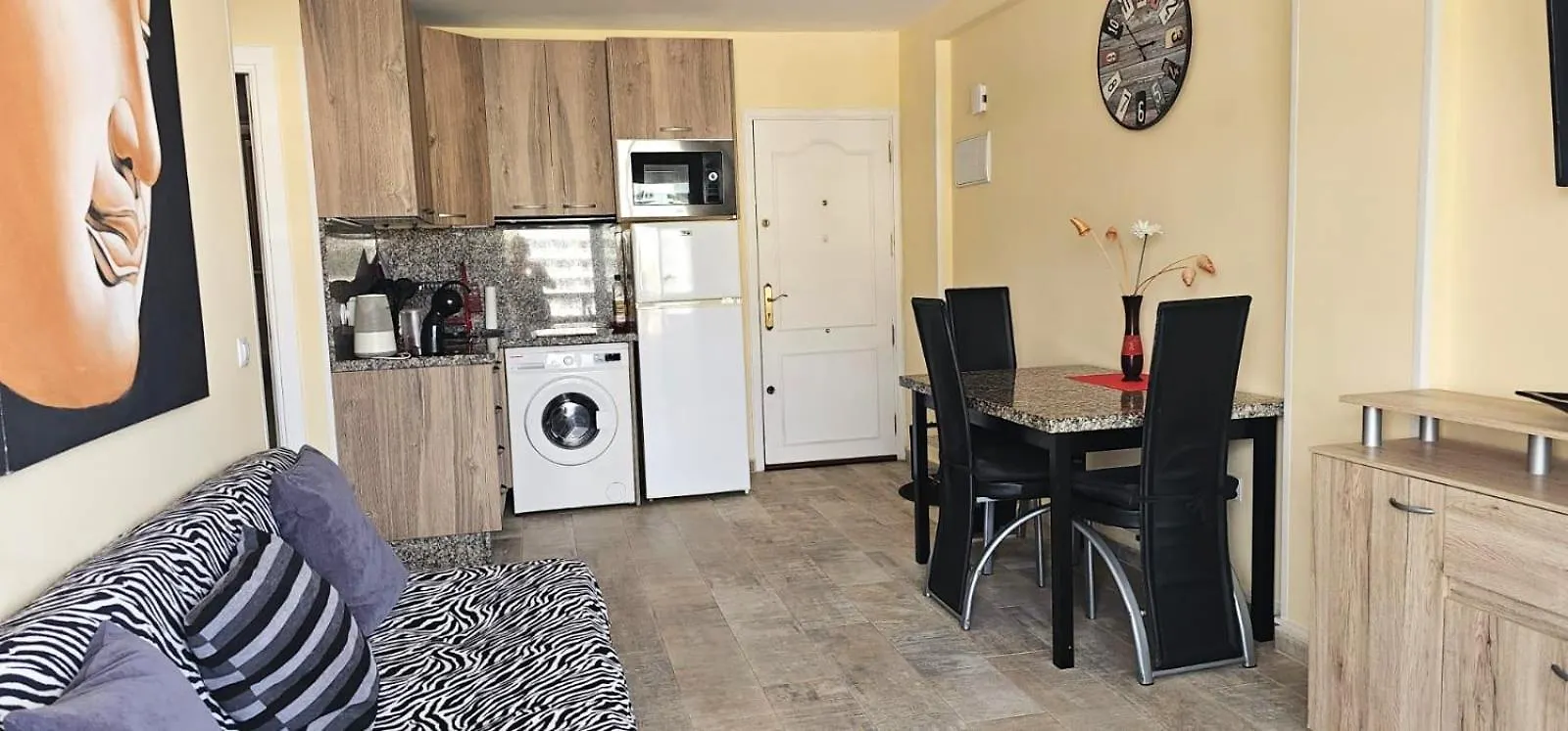 Apartamento A Stone'S Throw From The Golden Mile With Breathtaking Ocean And Mountain Views Playa de las Américas España